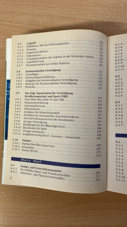 Buch <br><b>Schweizer Armee 2007/08 - Wissenswertes zur Landesverteidigung</b> - Image 6