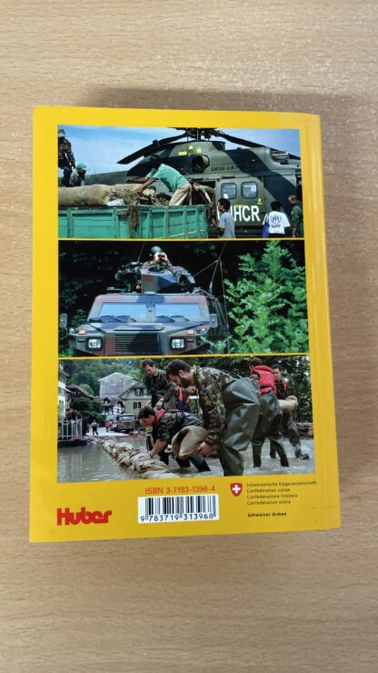 Buch <br><b>Schweizer Armee 2006 - Wissenswertes zur Landesverteidigung</b> - Image 2