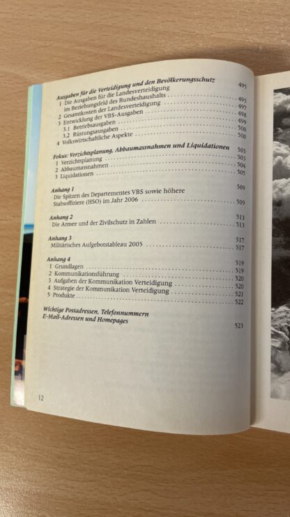Buch <br><b>Schweizer Armee 2006 - Wissenswertes zur Landesverteidigung</b> - Image 10