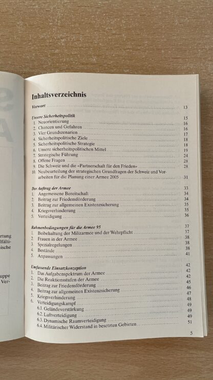 Buch <br><b>Schweizer Armee 97 - Wissenswertes zur Landesverteidigung</b> - Image 3