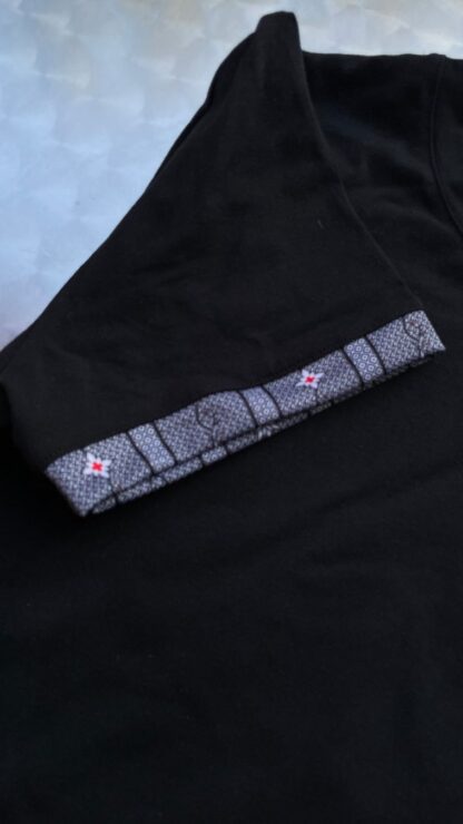 T-Shirt <br><b>Schwarzes Edelvetica T-Shirt, Edelweiss Antrazit , M - NEU!</b> - Image 2