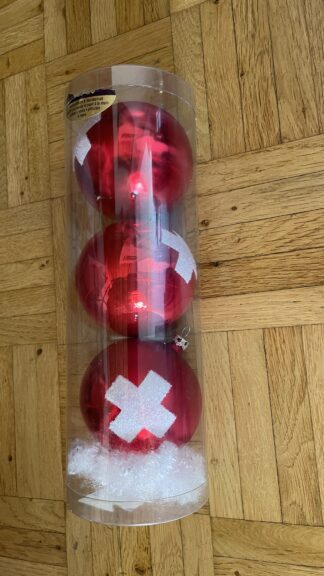 Deko <br><b>3 Christbaumkugeln rot mit Schweizer Kreuz</b>